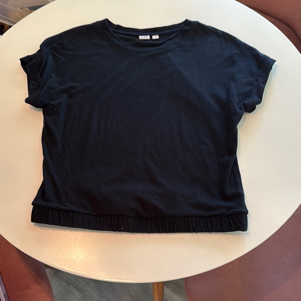 GAP Black Relaxed Boxy Short Sleeve Tee